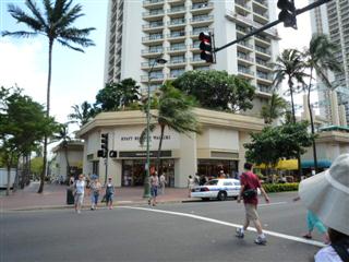 ハワイの街角（ホテルのすぐそば）